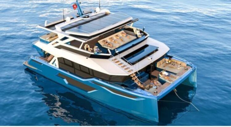 Novo iate EkoKat62 vai ser apresentado em Cannes