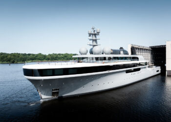 Lürssen lança Project Cosmos de 114 m Fuel Cell