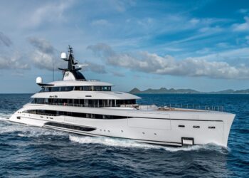 Amor à Vida: o superiate de luxo da CRN Yacht