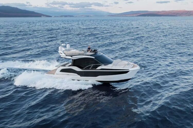Galeon 420 FLY