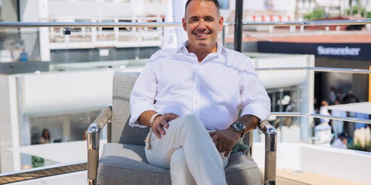 Sunseeker Europe nomeia Steve Handy