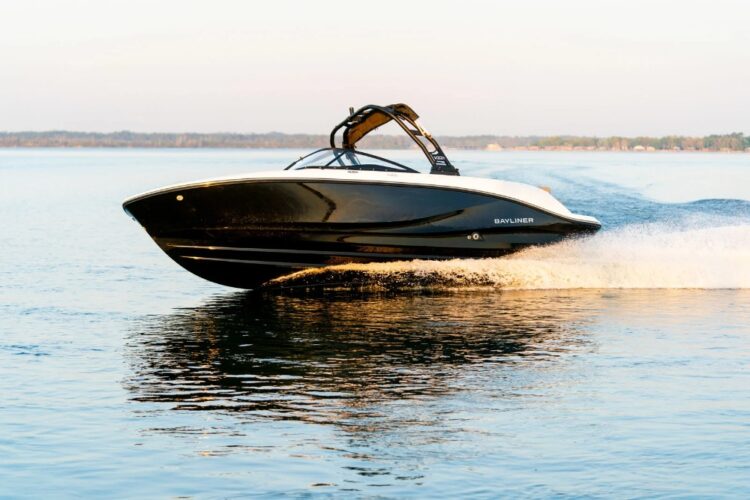 Bayliner v22i